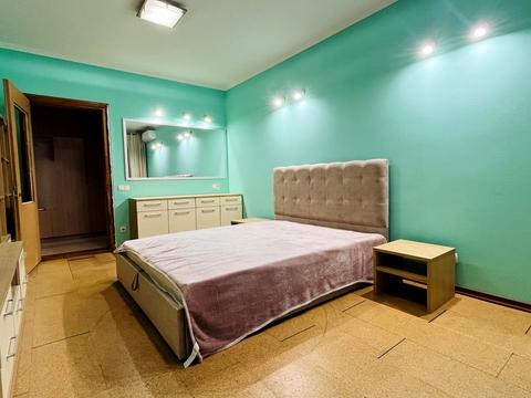 квартира за адресою Феодосійський пров., 14-А