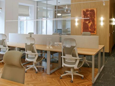 комерційна за адресою Князів Острозьких вул. (Московська), 29-Б