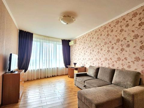 квартира за адресою Дніпровська набережна вул., 26-А