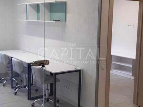 коммерческая по адресу Жилянская ул., 24