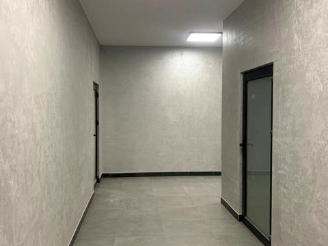 комерційна за адресою Вовчинецька вул., 187