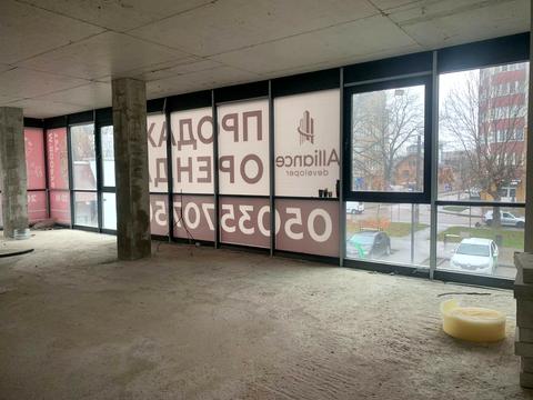 комерційна за адресою Вовчинецька вул., 187