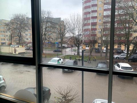 комерційна за адресою Вовчинецька вул., 187