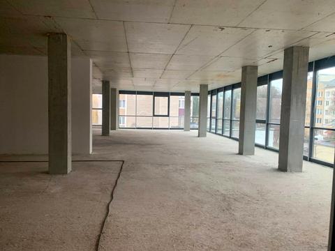 комерційна за адресою Вовчинецька вул., 187