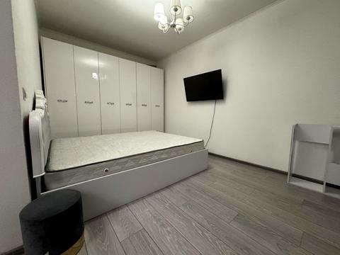 квартира за адресою Софії Русової вул., 7