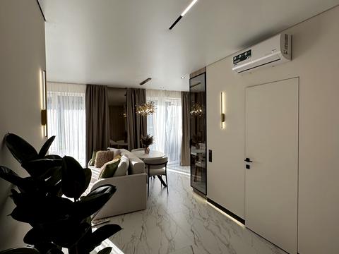 квартира по адресу 24 Августа ул., 14