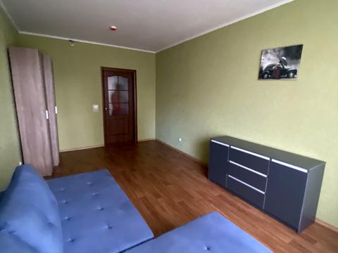 квартира за адресою Бориса Гмирі вул., 12-Б