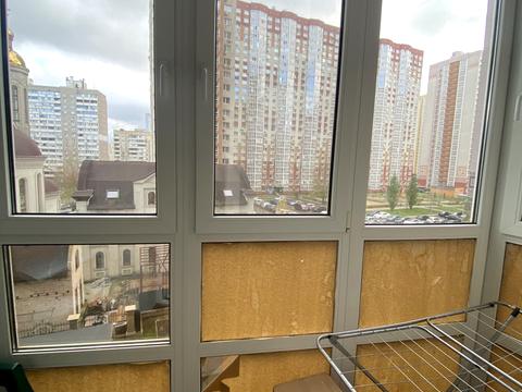 квартира за адресою Бориса Гмирі вул., 12-Б