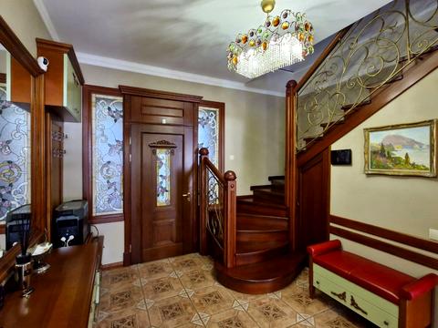 будинок за адресою Хутірська вул. (Жовтнева)