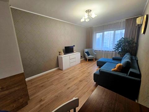 квартира по адресу Небесной Сотни просп. (Маршала Жукова), 83