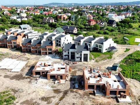 будинок за адресою Петлюри