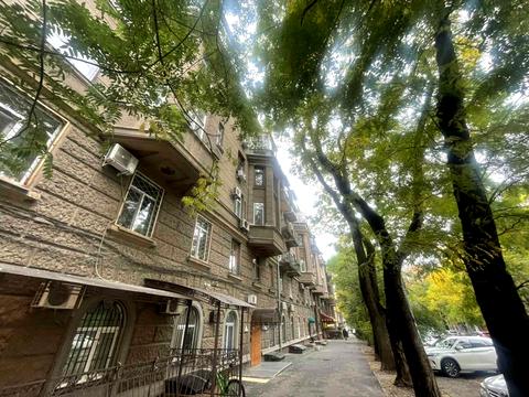 квартира за адресою Успенська вул. (Чичерина), 11/13