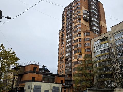 квартира за адресою Коперника вул., 12-Д