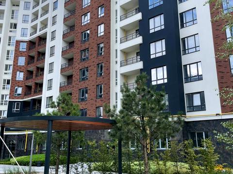 комерційна за адресою Ольги Кобилянської вул. (Достоєвського), 1 В