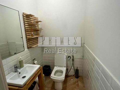 комерційна за адресою Василя Тютюнника вул. (Анрі Барбюса), 37/1