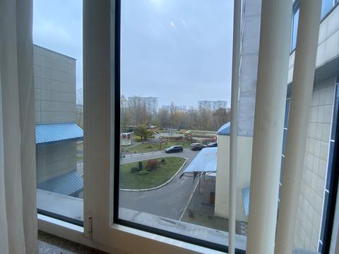 комерційна за адресою Юрія Шумського вул., 1-А