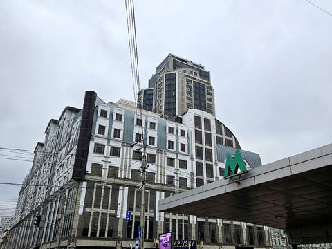 комерційна за адресою Велика Васильківська вул. (Червоноармійська), 72-А