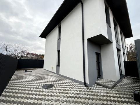 будинок за адресою Івана Багряного вул.