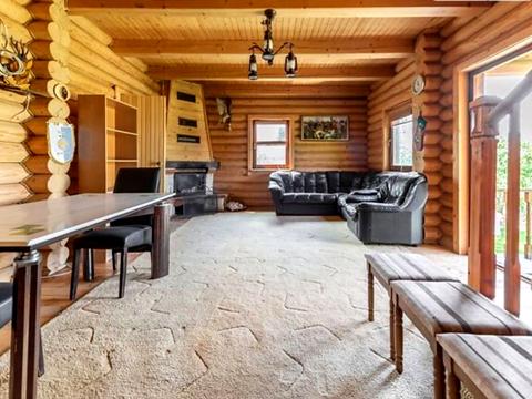 будинок за адресою Грушевського вул.