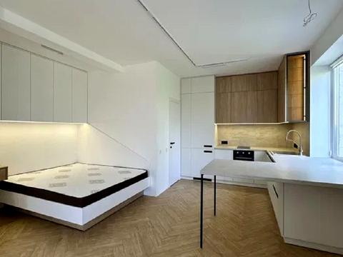 квартира за адресою Варшавська вул., 5