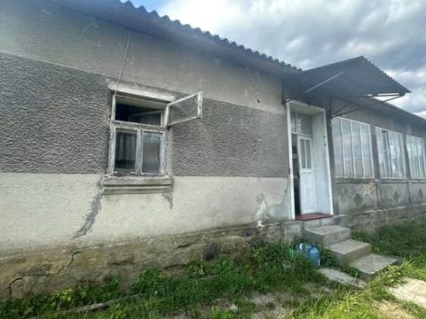 будинок за адресою Центральна