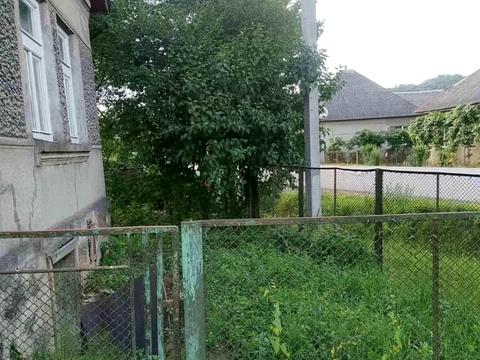 будинок за адресою Центральна