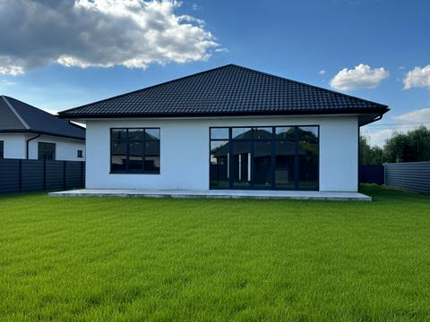 будинок за адресою Ялтинська вул., 1