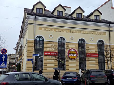 комерційна за адресою Кардинала Любомира Гузара вул., 49