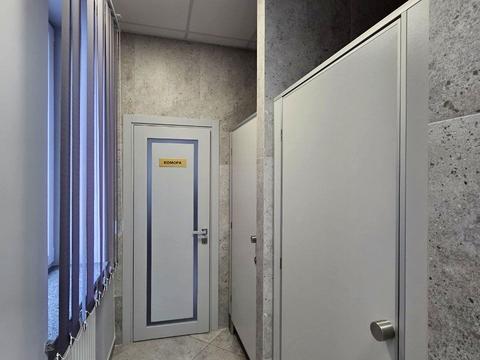 комерційна за адресою Кардинала Любомира Гузара вул., 49