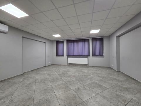 комерційна за адресою Кардинала Любомира Гузара вул., 49