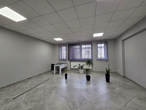 комерційна за адресою Кардинала Любомира Гузара вул., 49