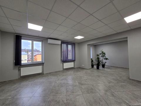 комерційна за адресою Кардинала Любомира Гузара вул., 49