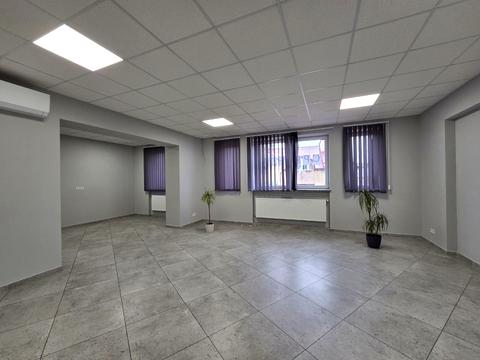 комерційна за адресою Кардинала Любомира Гузара вул., 49