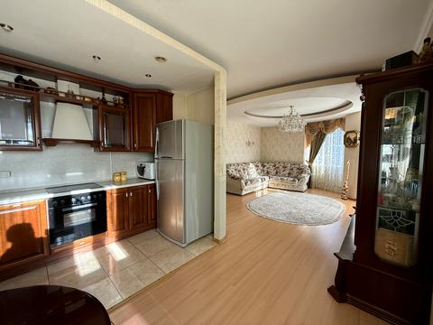 квартира за адресою Автозаводська вул., 99