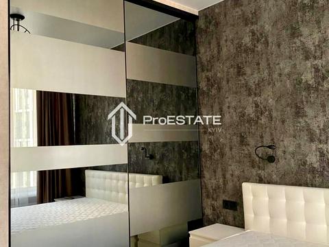 квартира за адресою Зарічна вул., 4К1