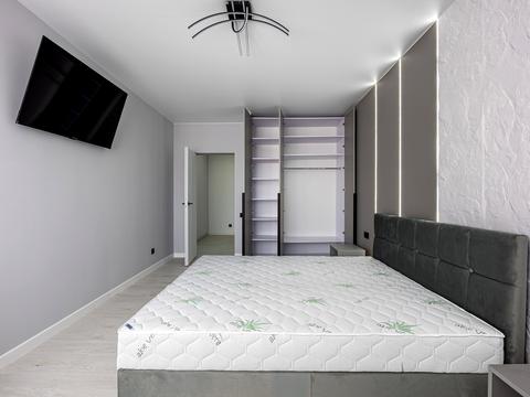 квартира за адресою Володимира Янева вул., 5а