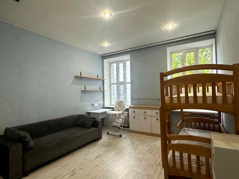 квартира за адресою Середня вул., 45