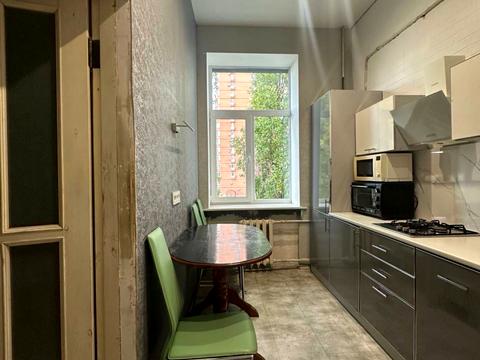 квартира за адресою Середня вул., 45