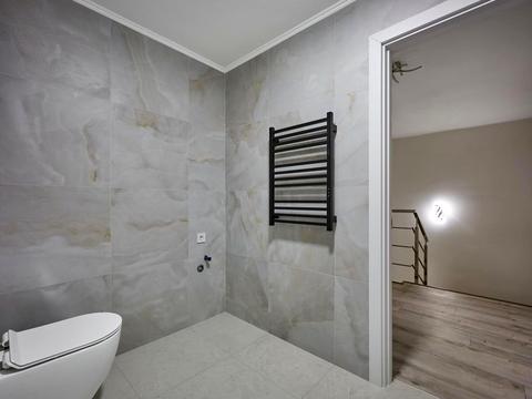 дом по адресу Жасмінова, 12