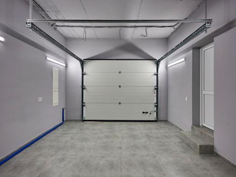 дом по адресу Жасмінова, 12