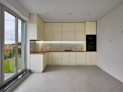 дом по адресу Жасмінова, 12