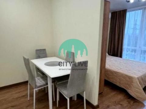 квартира за адресою Романа Левицького вул., 4