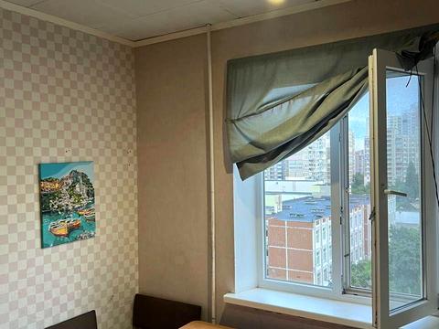 квартира за адресою Червоної Калини просп. (Володимира Маяковського), 93-Б