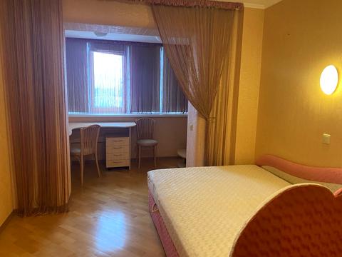 квартира за адресою Володимира Івасюка просп. (Героїв Сталінграду), 20-А