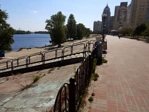 квартира за адресою Володимира Івасюка просп. (Героїв Сталінграду), 20-А