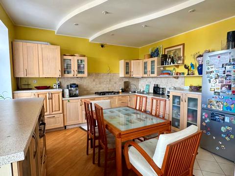 квартира за адресою Менахем-Мендл Шнеєрсона вул. (Мініна), 19-А