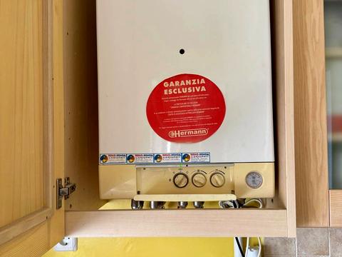 квартира за адресою Менахем-Мендл Шнеєрсона вул. (Мініна), 19-А