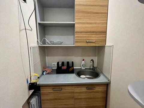 комерційна за адресою Лешко-Попеля вул., 7