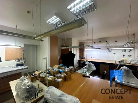 комерційна за адресою Феодосія Макаревського пров. (Радянський), 4