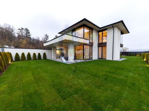 будинок за адресою с. Оноківці, Садівнича, 6